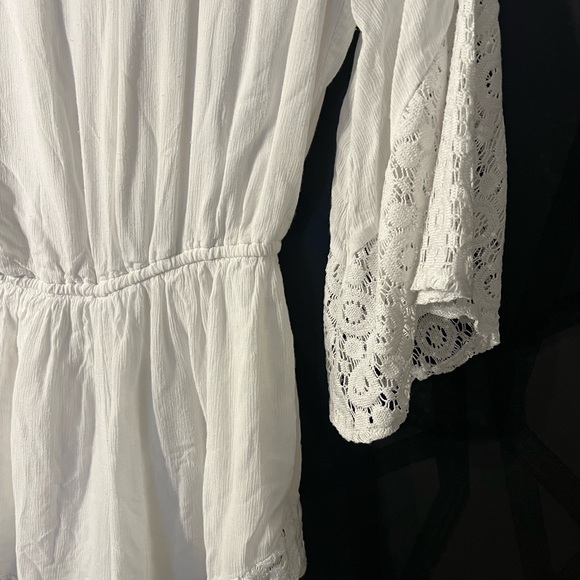 Abercrombie & Fitch White romper with lace - Picture 4 of 5